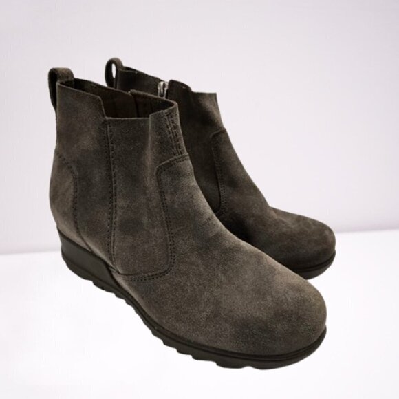 Sorel Joan Of Arctic III Wedge Suede Ankle Zip Booties - Picture 1 of 10
